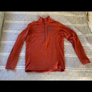 Patagonia R1 Quarter-Zip Fleece (Men’s M)